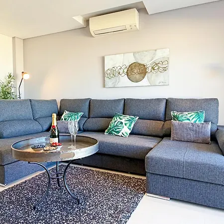 Garden Hill Haven Old Town Retreat With Sea Views & Free Parking Appartement *