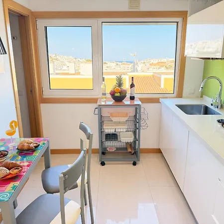 Garden Hill Haven Old Town Retreat With Sea Views & Free Parking Apartmán