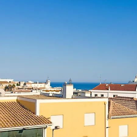 Garden Hill Haven Old Town Retreat With Sea Views & Free Parking Appartement Albufeira